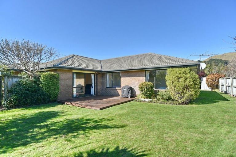 Photo of property in 39 Mauger Drive, Heathcote Valley, Christchurch, 8022