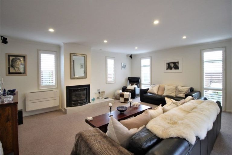 Photo of property in 33f Larch Crescent, Alexandra, 9320