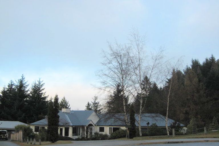 Photo of property in 37 Marina Drive, Frankton, Queenstown, 9300