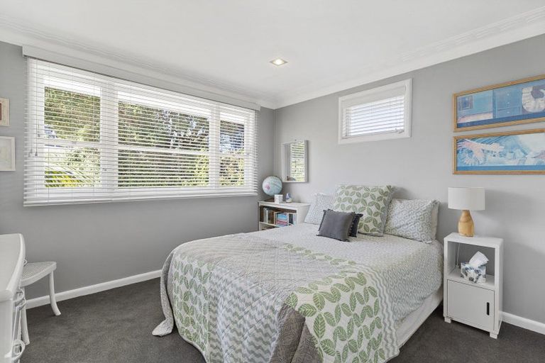 Photo of property in 13 Evelyn Road, Cockle Bay, Auckland, 2014