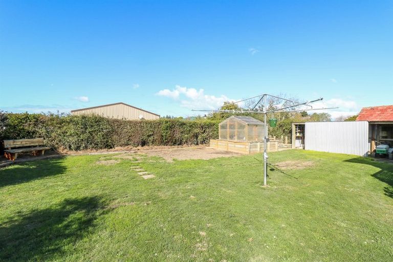 Photo of property in 17 Thackeray Street, Saint Andrews, 7988