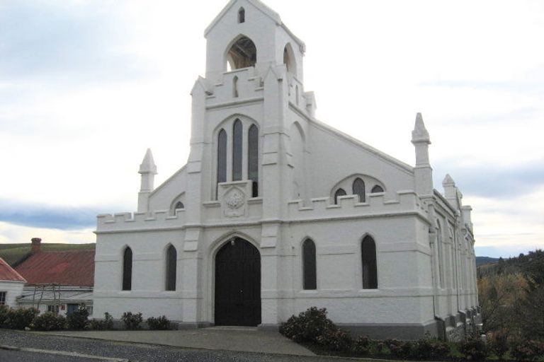 Photo of property in 7 Colonsay Street, Lawrence, 9532