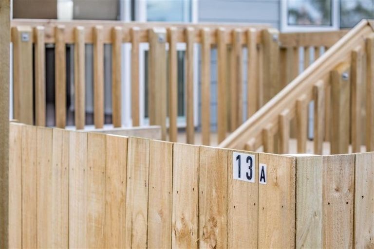 Photo of property in 13a Springs Road, Parakai, 0830