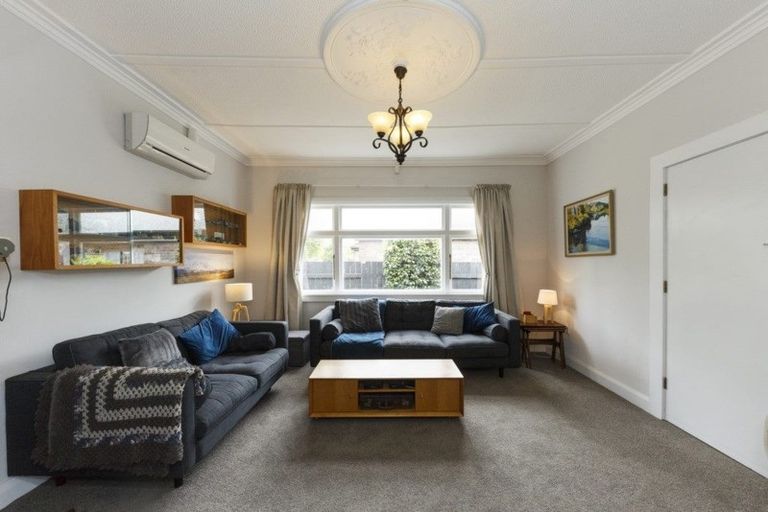 Photo of property in 557 Ruahine Street, Hokowhitu, Palmerston North, 4410