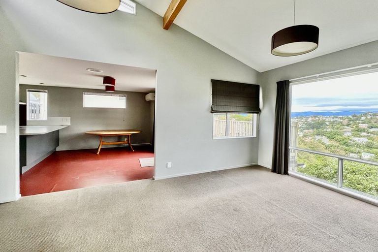 Photo of property in 59 Chartwell Drive, Crofton Downs, Wellington, 6035