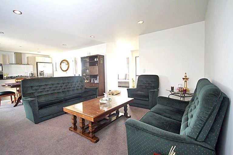 Photo of property in 10 Te Ironui Place, Huntington, Hamilton, 3210