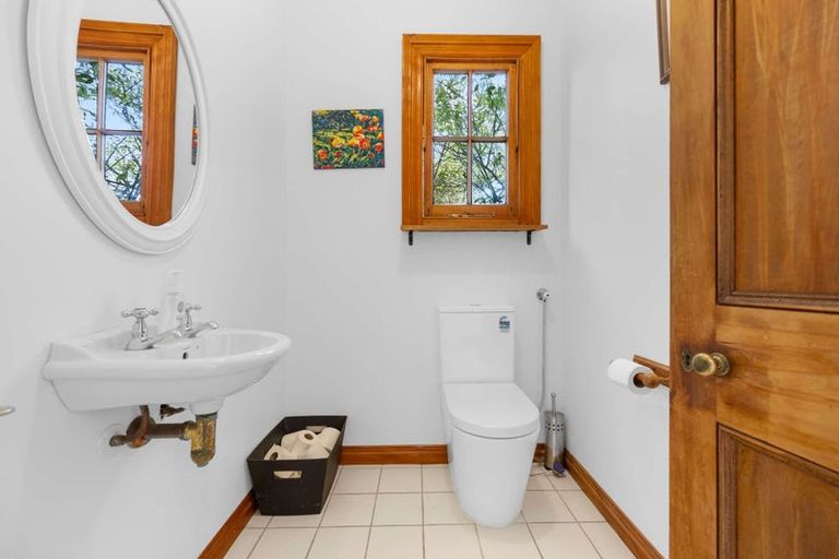 Photo of property in 27 Sackville Street, Martinborough, 5711