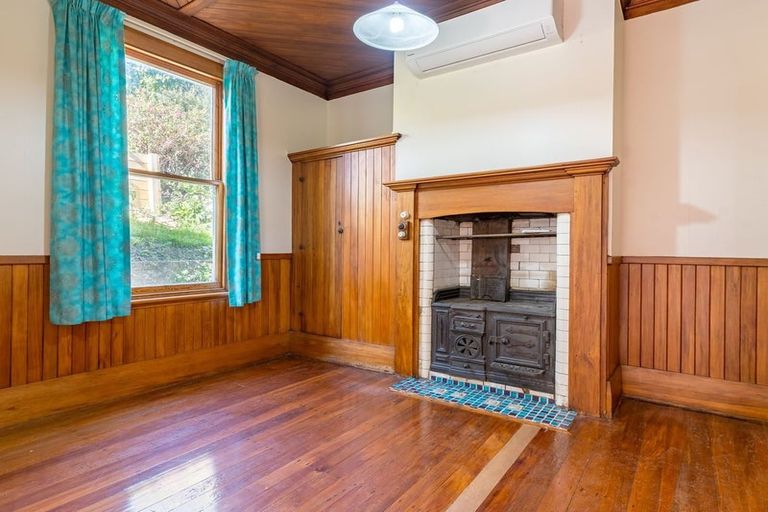 Photo of property in 32 Hereford Street, Kaikorai, Dunedin, 9010