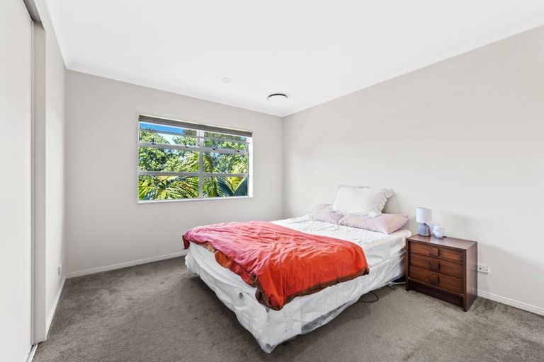 Photo of property in 17 Turnberry Drive, Wattle Downs, Auckland, 2103