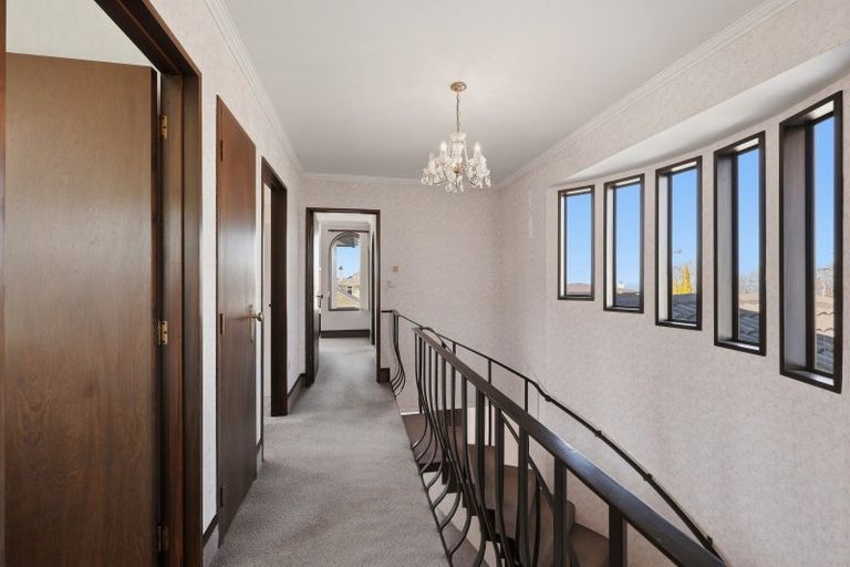 Photo of property in 27 Granville Terrace, Belleknowes, Dunedin, 9011