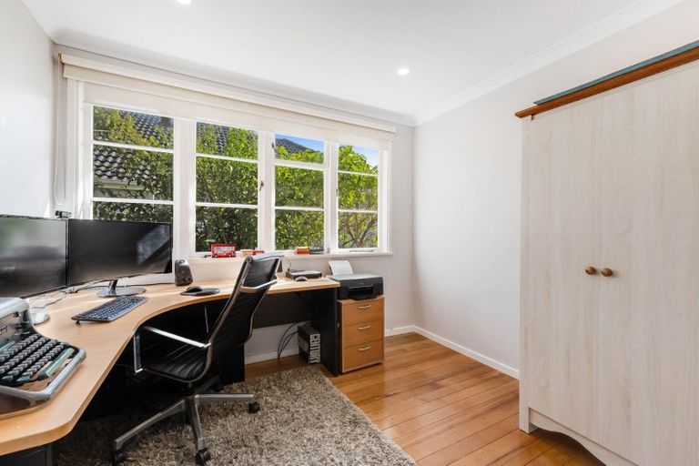 Photo of property in 93 Dunkirk Road, Panmure, Auckland, 1072