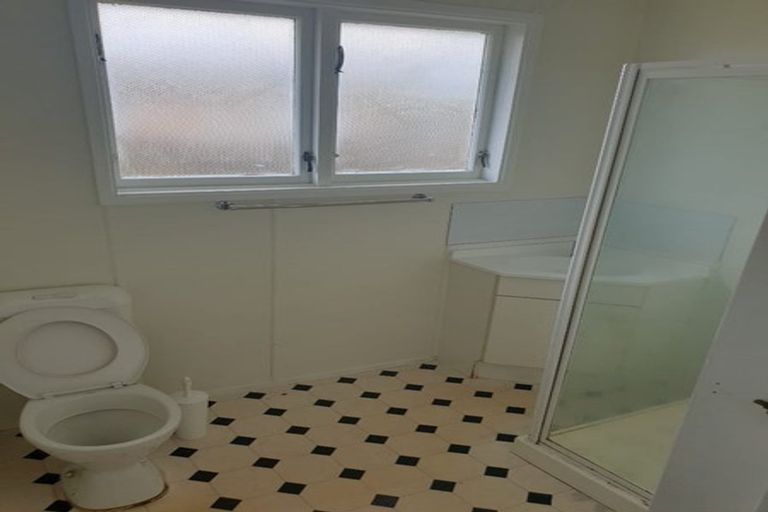 Photo of property in 44 Landon Avenue, Mangere East, Auckland, 2024