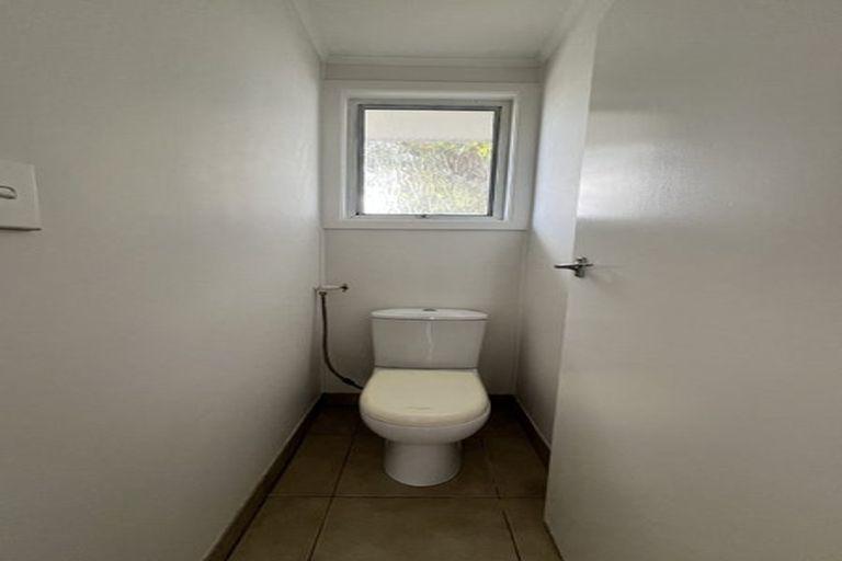 Photo of property in 4 Elliott Avenue, Bayview, Auckland, 0629