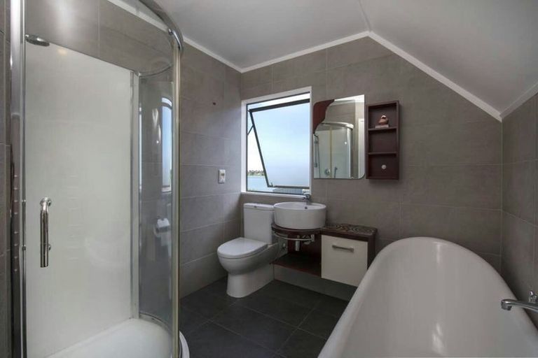 Photo of property in 1/22 Bramley Drive, Farm Cove, Auckland, 2012