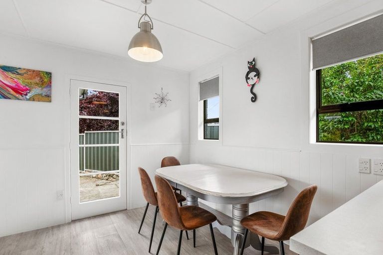 Photo of property in 2 Royal Terrace, Alexandra, 9320