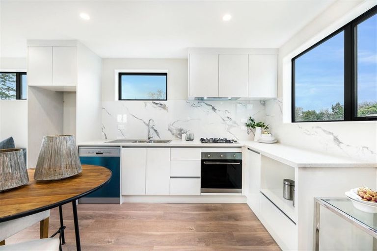 Photo of property in 15b Joyce Street, Pahurehure, Papakura, 2113