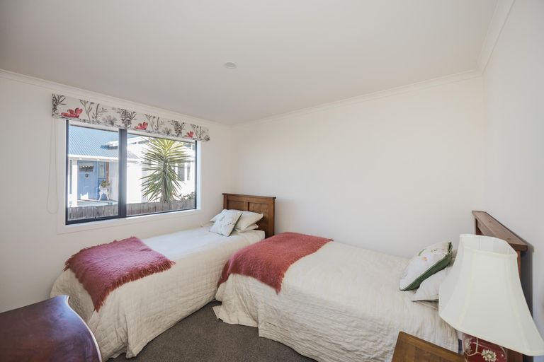 Photo of property in 6 Mersey Street, South Hill, Oamaru, 9400