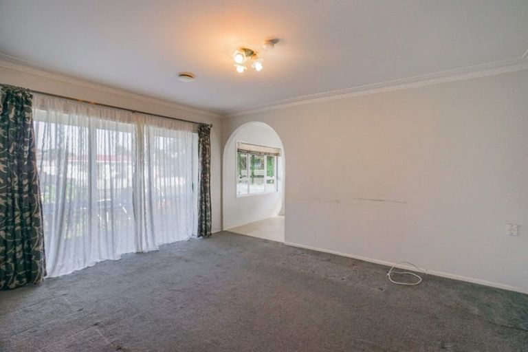 Photo of property in 16 Valentine Street, Papakura, 2110