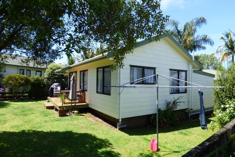 Photo of property in 2/17 Lanark Road, Kerikeri, 0230