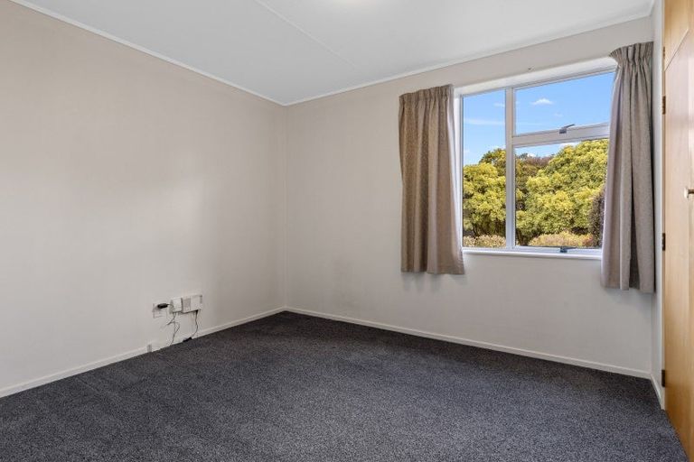Photo of property in 23 Kereru Street, Two Mile Bay, Taupo, 3330