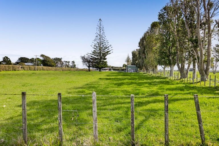 Photo of property in 63 Tate Road, Brixton, Waitara, 4382