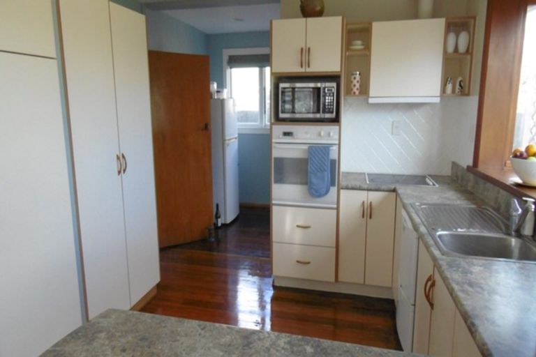 Photo of property in 34 Richards Avenue, Papanui, Christchurch, 8053