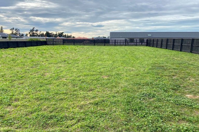 Photo of property in 30 Suffolk Drive, Kirwee, 7571