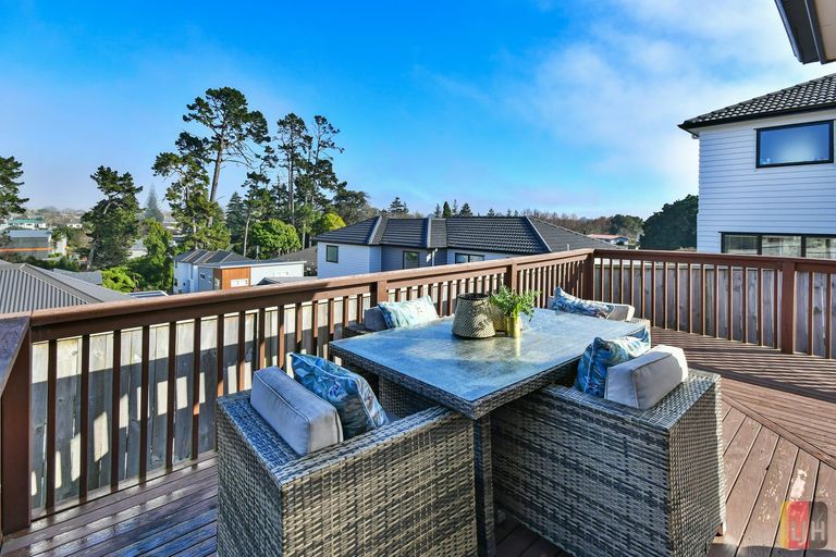 Photo of property in 72a Prospect Terrace, Pukekohe, 2120