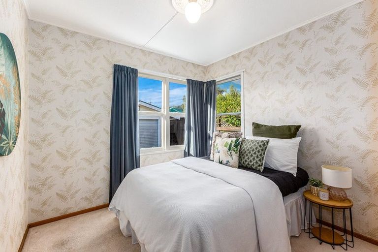 Photo of property in 30 Karamu Crescent, Wainuiomata, Lower Hutt, 5014