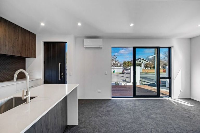 Photo of property in 1/46 Selwyn Street, Somerfield, Christchurch, 8024