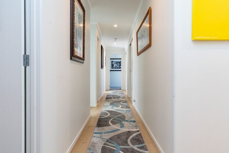 Photo of property in 62 Stace Hopper Drive, One Tree Point, 0118