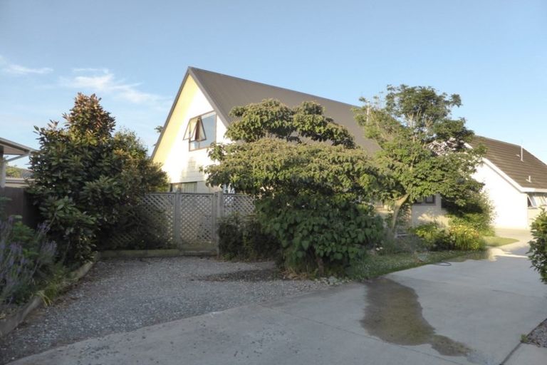 Photo of property in 1/18a Omega Place, Casebrook, Christchurch, 8051