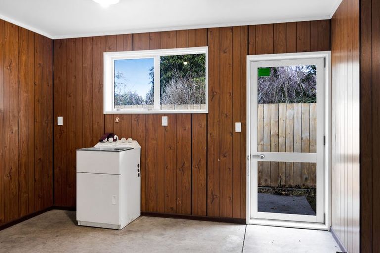 Photo of property in 1 Manse Street, Hawera, 4610