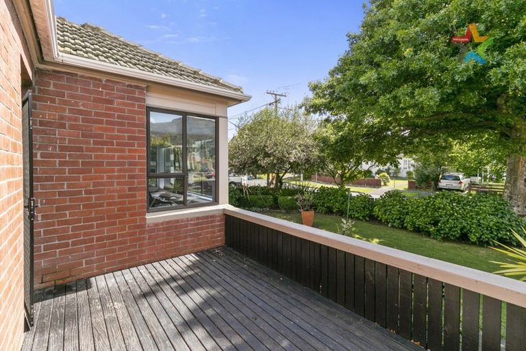 Photo of property in 1 Anson Grove, Naenae, Lower Hutt, 5011