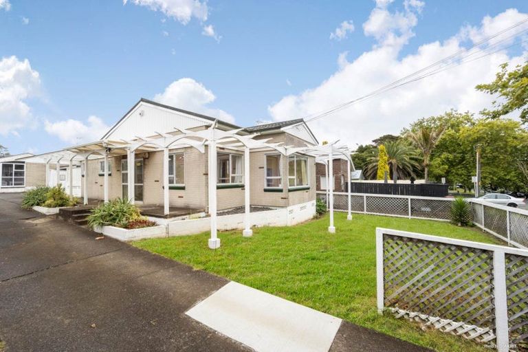 Photo of property in 1/54 Seabrook Avenue, New Lynn, Auckland, 0600
