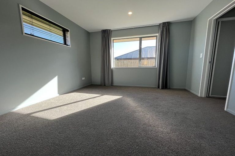 Photo of property in 21 Sanders Way, Rolleston, 7614