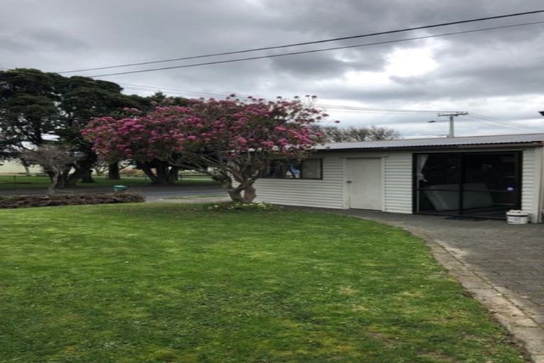 Photo of property in 19 Roberts Street, Epuni, Lower Hutt, 5011