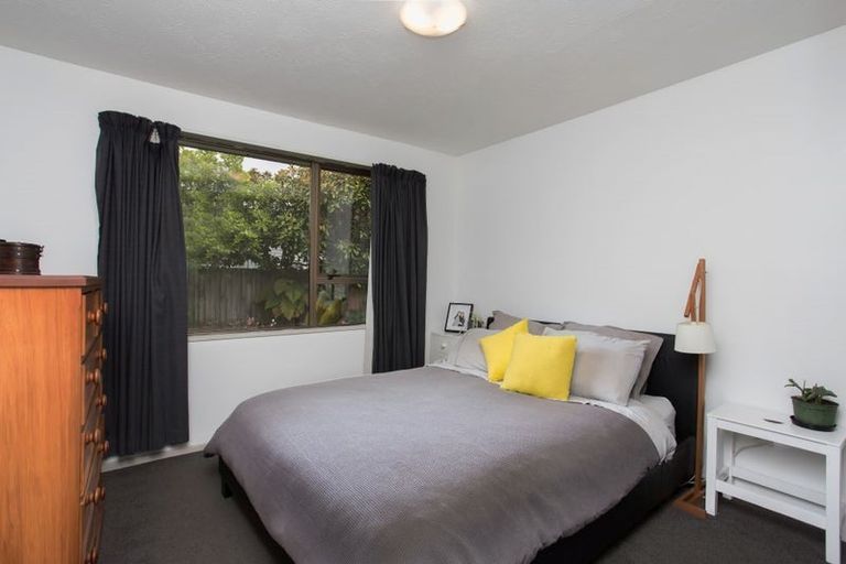 Photo of property in 9a Brake Street, Upper Riccarton, Christchurch, 8041