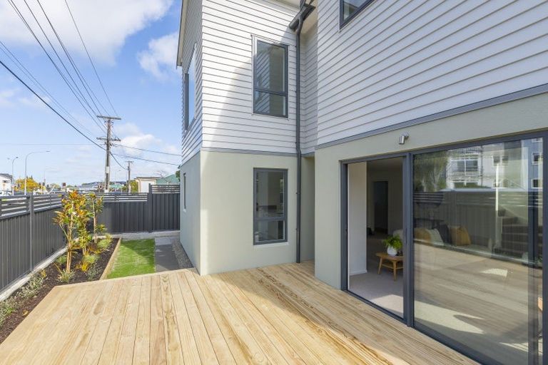 Photo of property in 11 Waiwhetu Road, Waiwhetu, Lower Hutt, 5010