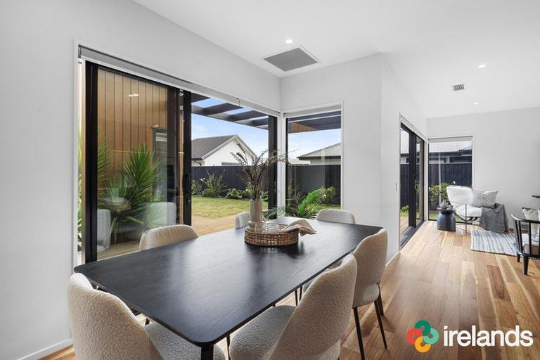 Photo of property in 4 Pegson Lane, Halswell, Christchurch, 8025