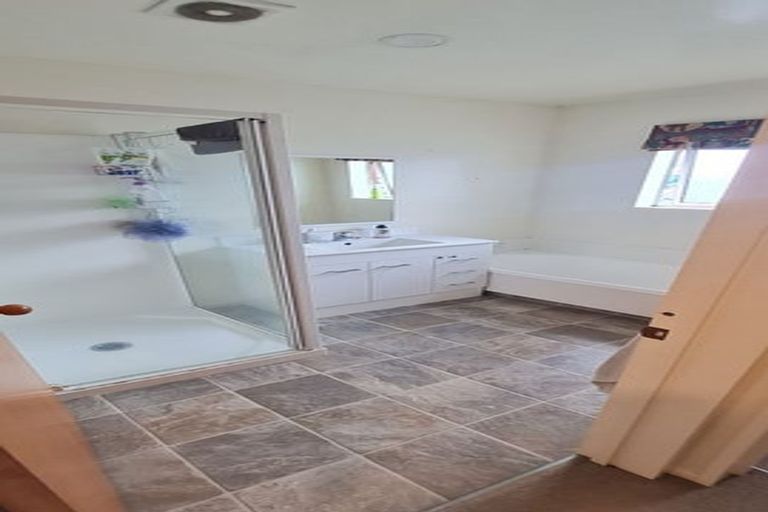 Photo of property in 31 Daniels Road, Redwood, Christchurch, 8051