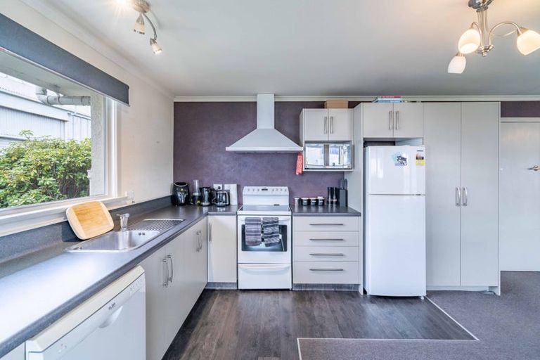 Photo of property in 52 Lowe Street, Avenal, Invercargill, 9810