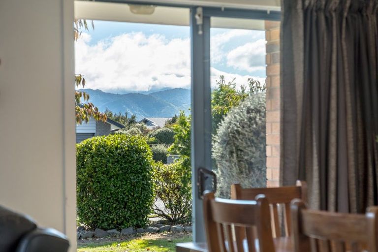 Photo of property in 4 Endelave Way, Carterton, 5713