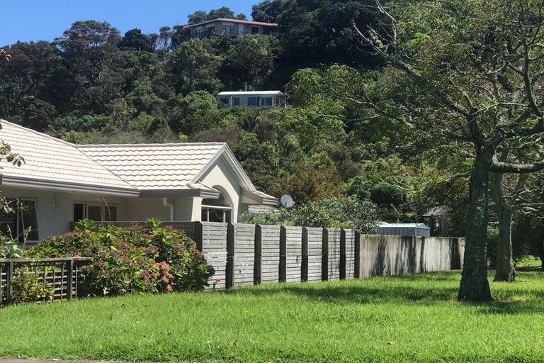 Photo of property in 10 Cochrane Avenue, Arkles Bay, Whangaparaoa, 0932