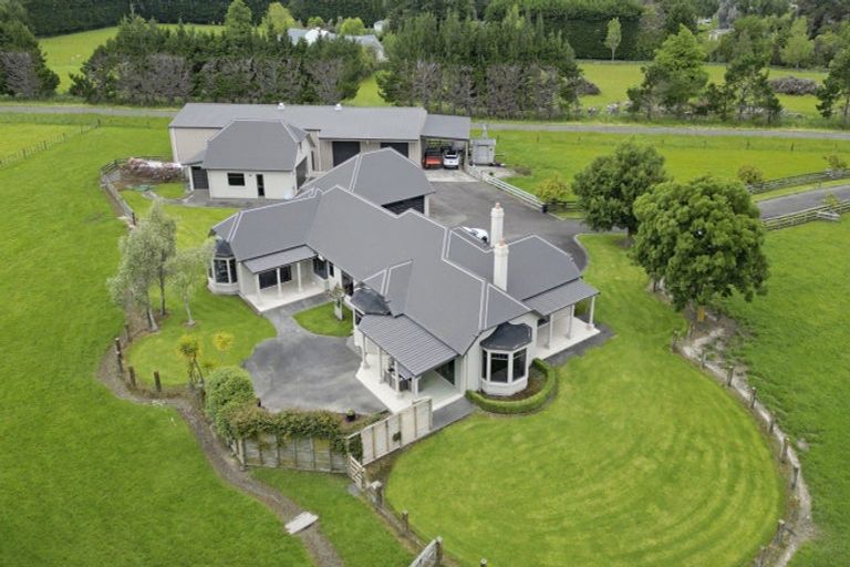Photo of property in 456 Stoney Creek Road, Kelvin Grove, Palmerston North, 4470