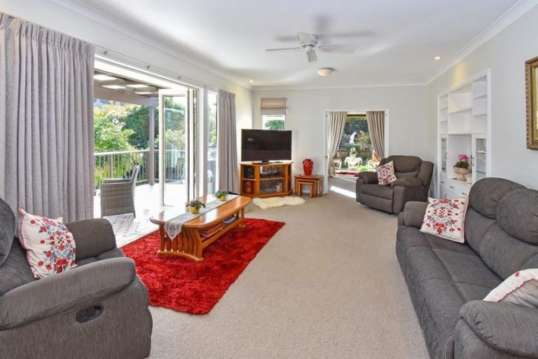 Photo of property in 19 Mark Williams Place, Clevedon, Papakura, 2582