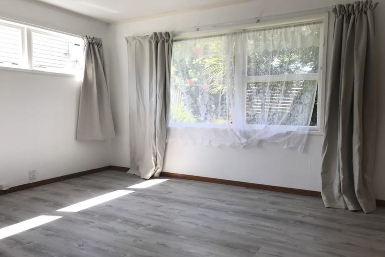 Photo of property in 96 Gills Road, Bucklands Beach, Auckland, 2014