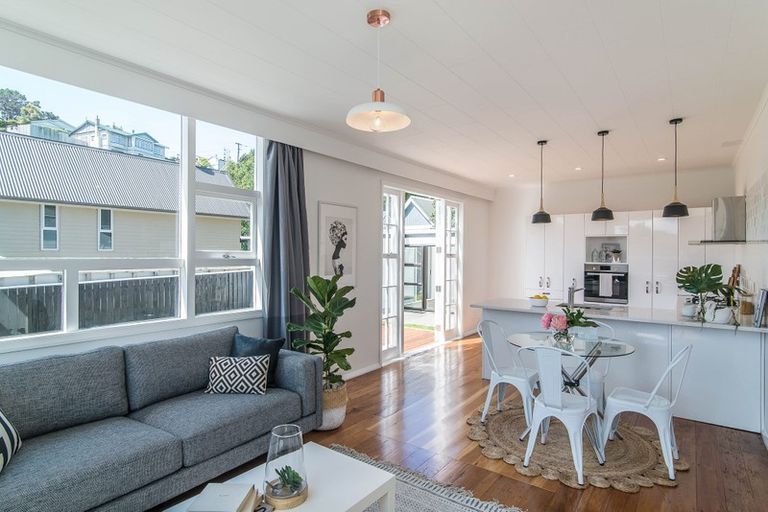 Photo of property in 14a Darlington Road, Miramar, Wellington, 6022