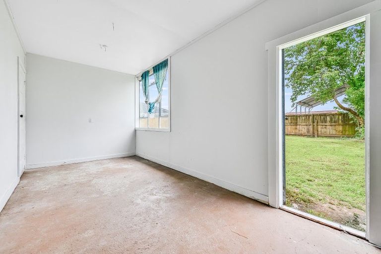 Photo of property in 5 Cricket Place, Melville, Hamilton, 3206