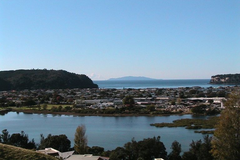 Photo of property in 29 Manuka Drive, Whangamata, 3691